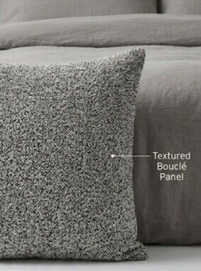 Free Shippng, 23in Pillow From Living Spaces